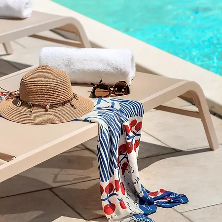Pinaza With Pool, Hot Tube And Sea View