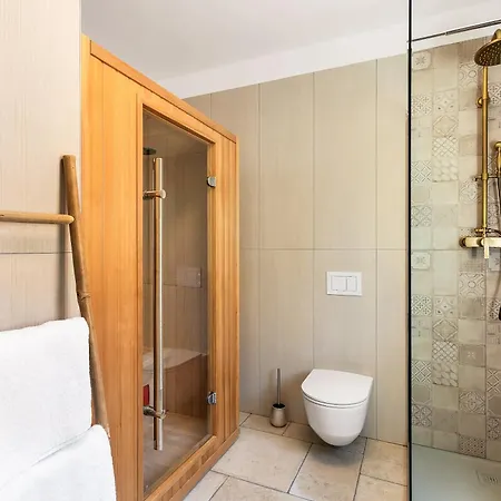 Pinaza With Pool, Hot Tube And Sea View וילה